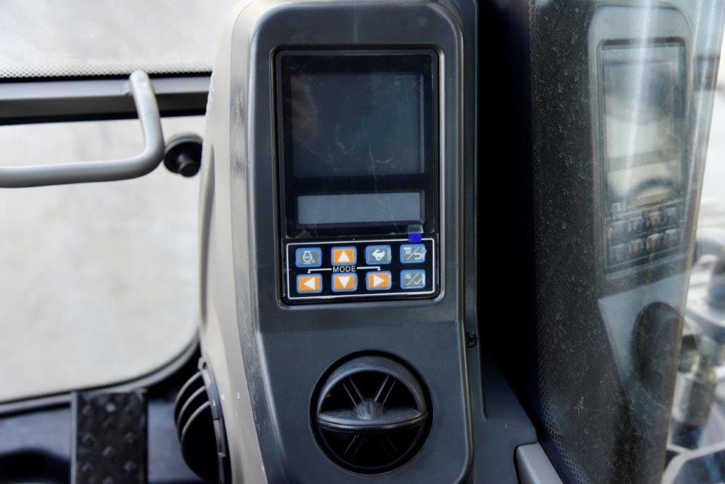 экскаватор Lovol FR260D